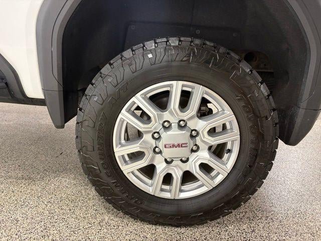 Used 2023 GMC Sierra 2500 SLT w/ SLT Premium Package AWD/4WD image 32