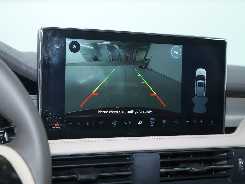 Certified 2024 Lincoln Corsair AWD image 29