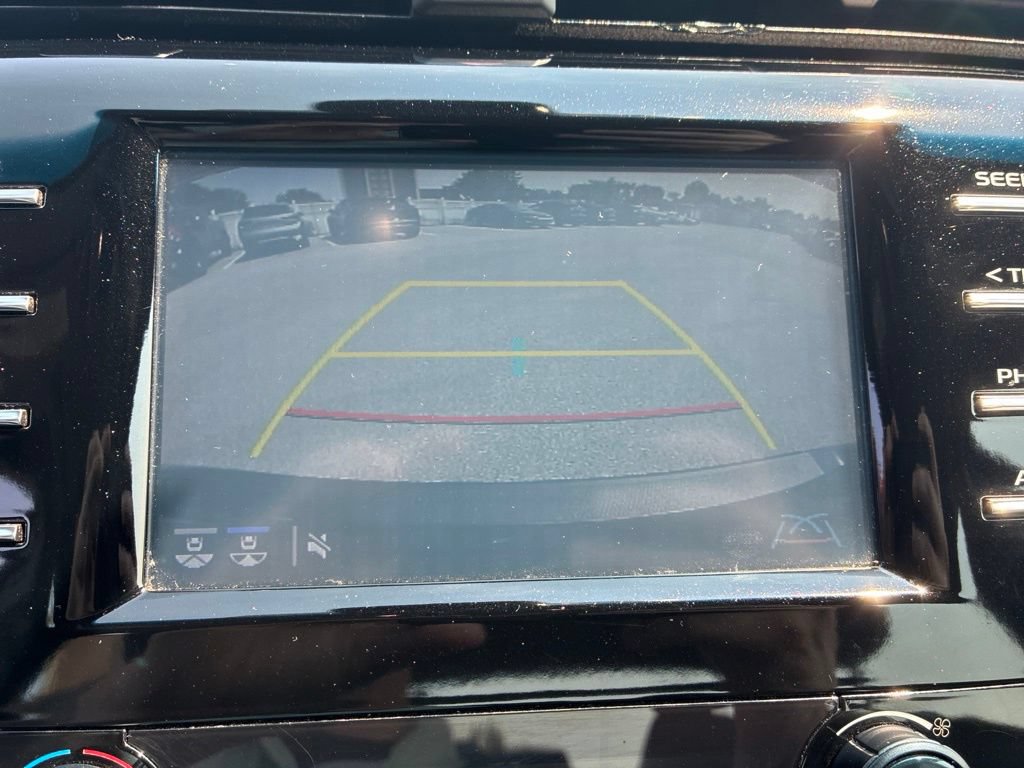 Used 2018 Toyota Camry SE w/ Moonroof Package FWD image 21