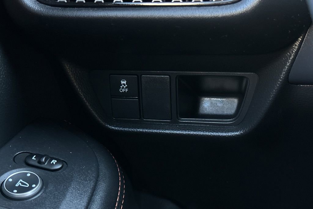 Certified 2024 Honda HR-V Sport image 30