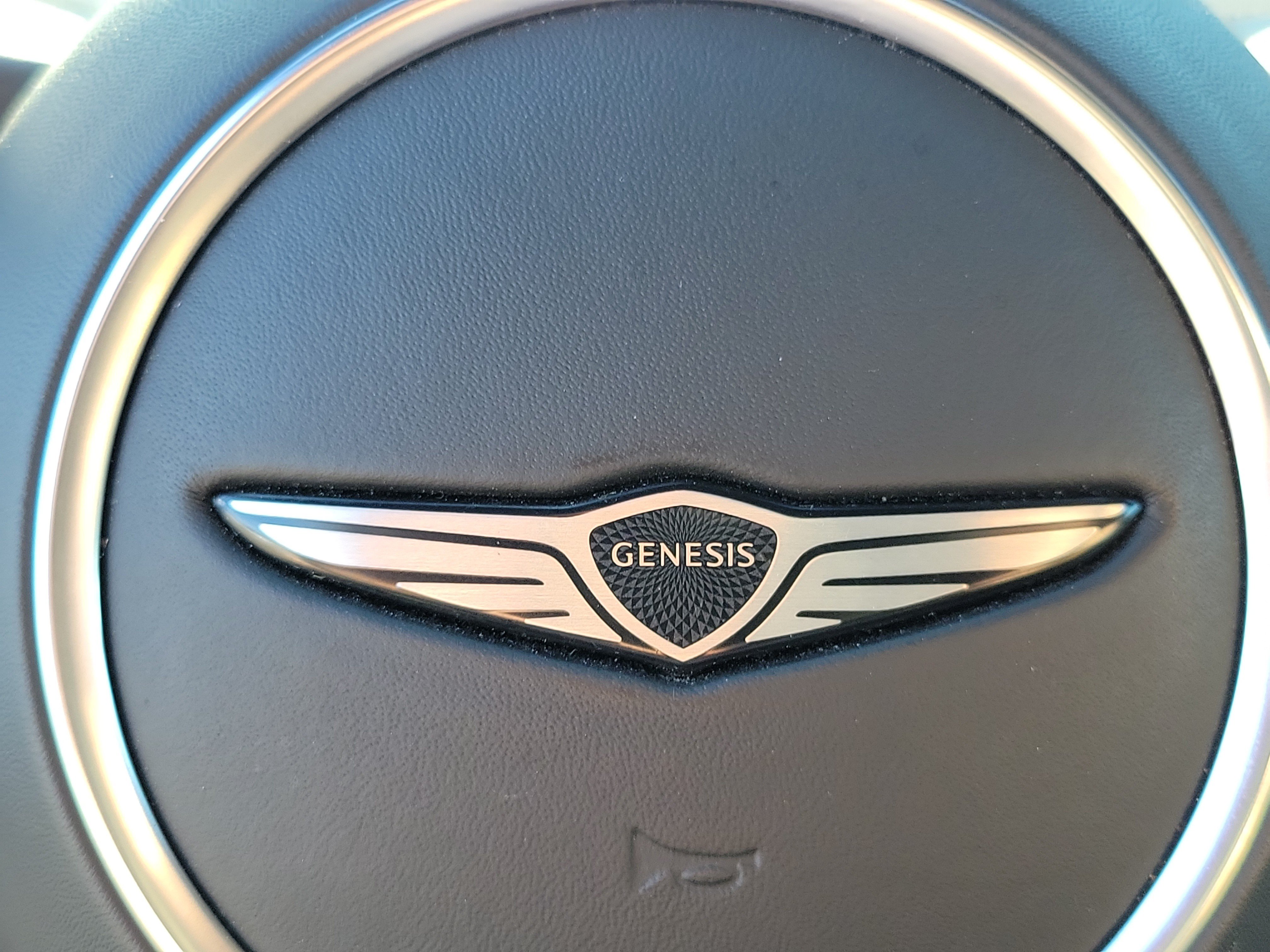 Certified 2023 Genesis GV60 Advanced AWD/4WD image 20