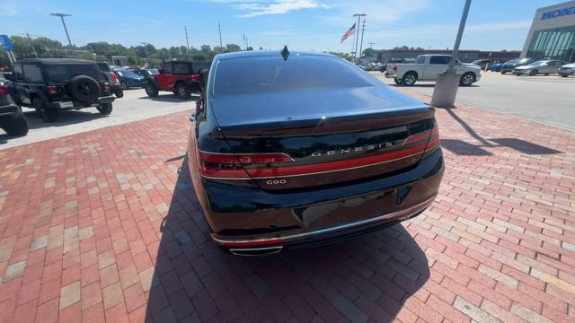 Used 2021 Genesis G90 5.0 Ultimate RWD image 9