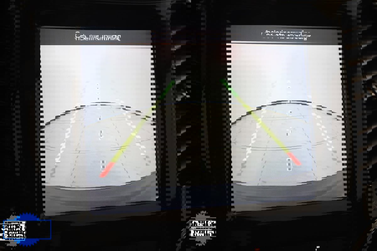 Used 2022 Jeep Cherokee Limited image 9