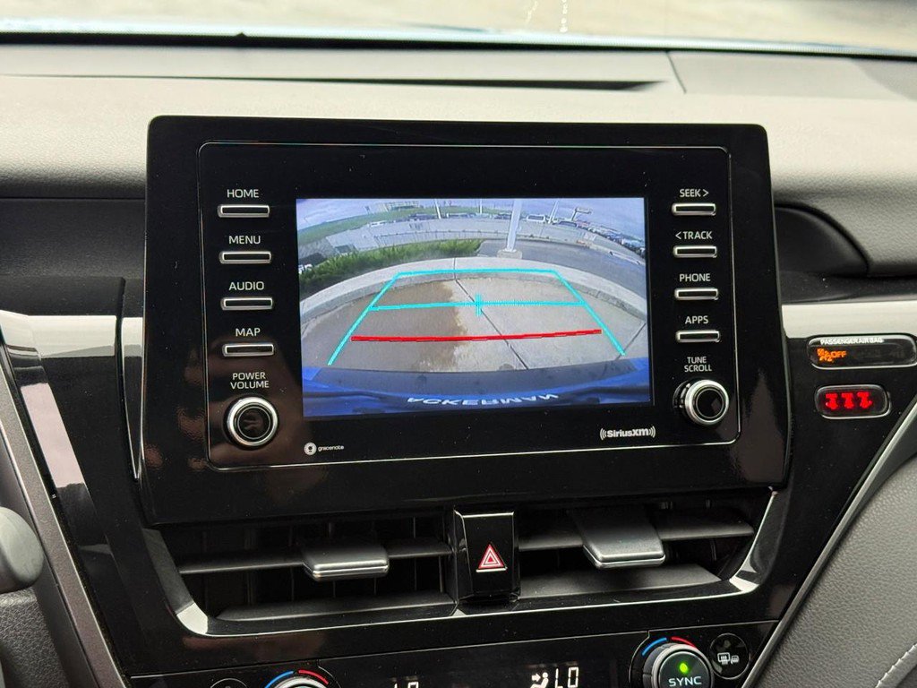 Used 2023 Toyota Camry SE image 22