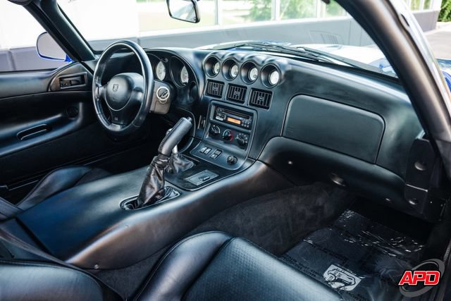 Used 1996 Dodge Viper GTS RWD image 22