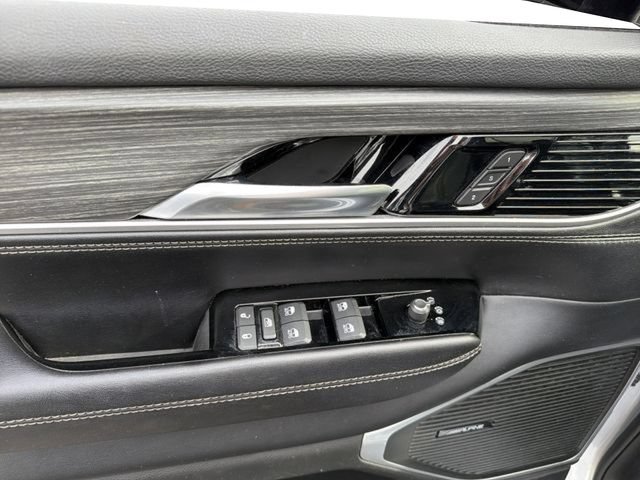 Used 2023 Jeep Wagoneer Series II AWD/4WD image 15