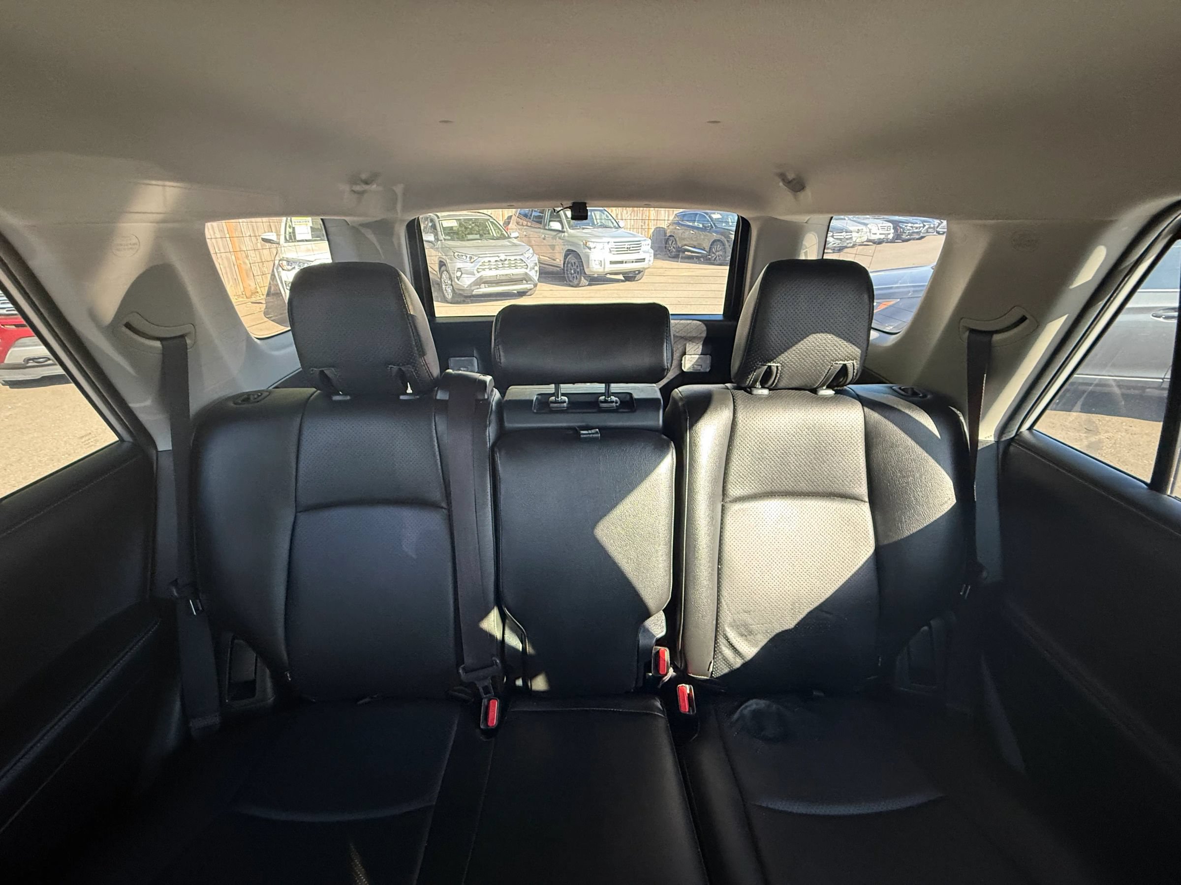 Used 2019 Toyota 4Runner SR5 AWD/4WD image 46