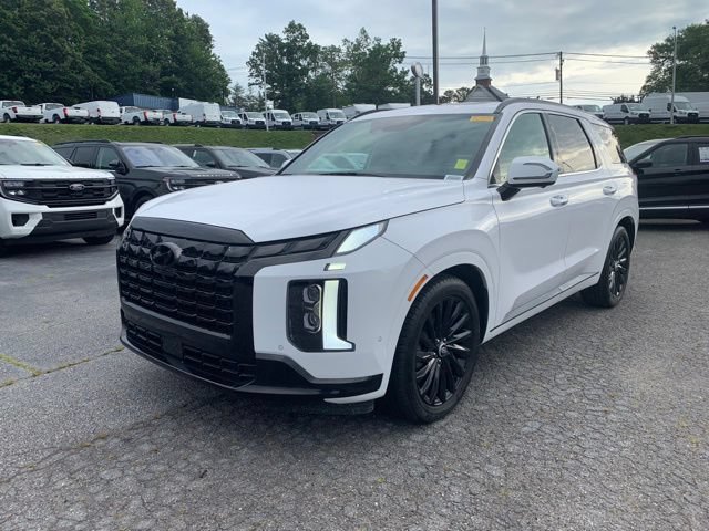 Used 2024 Hyundai Palisade Calligraphy AWD/4WD image 4