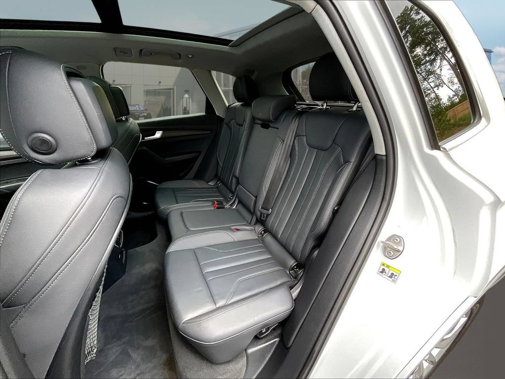 Used 2024 Audi Q5 2.0T Premium AWD/4WD image 24