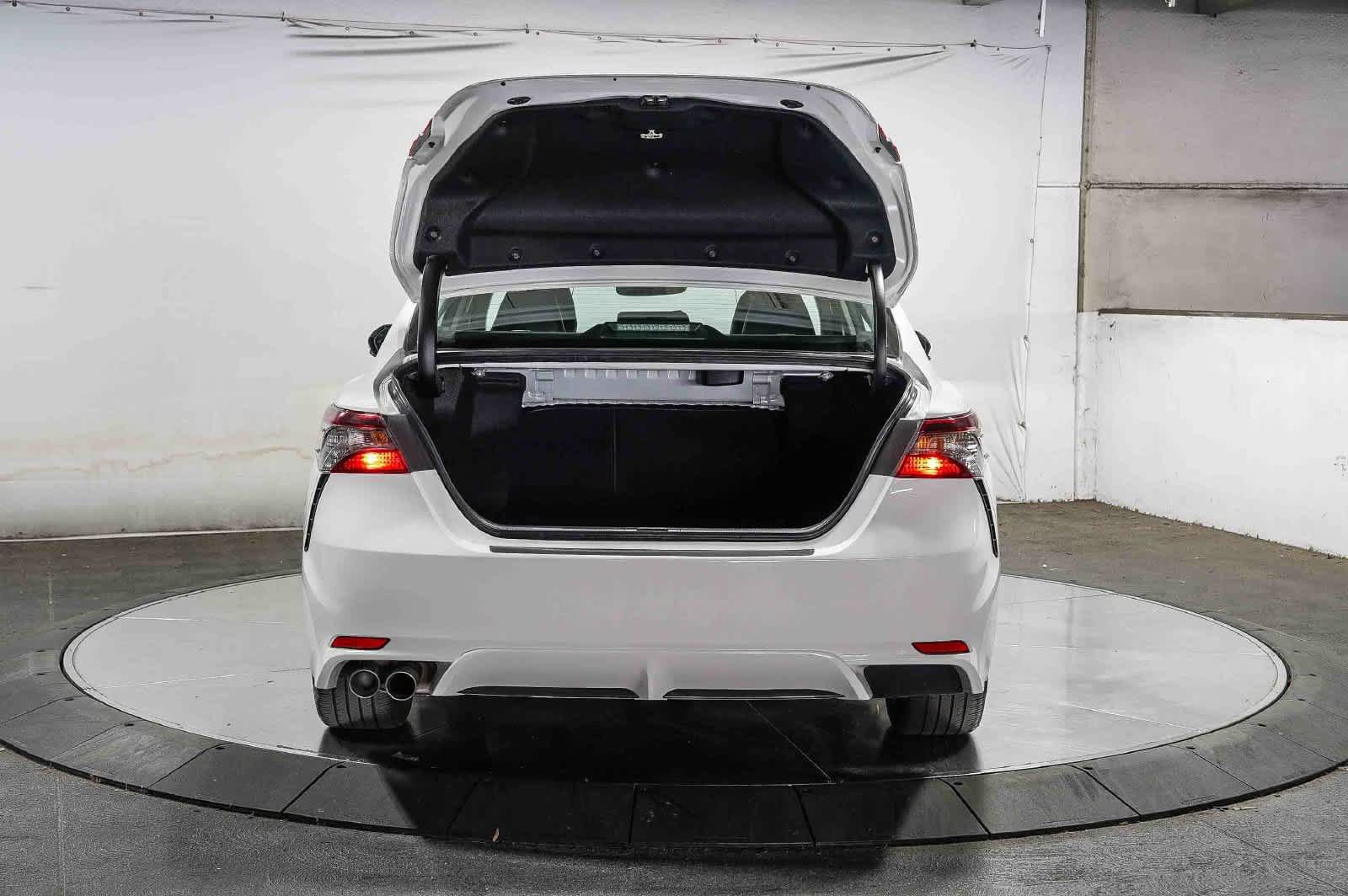 Certified 2023 Toyota Camry SE w/ Audio Upgrade Package FWD image 28