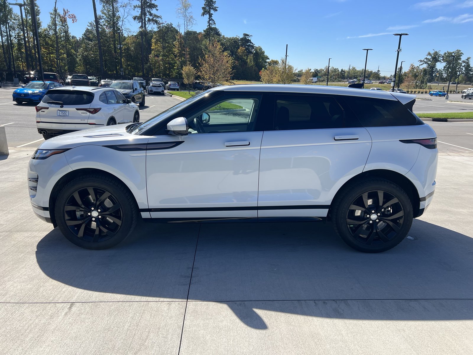 Used 2020 Land Rover Range Rover Evoque R-Dynamic S AWD/4WD image 5