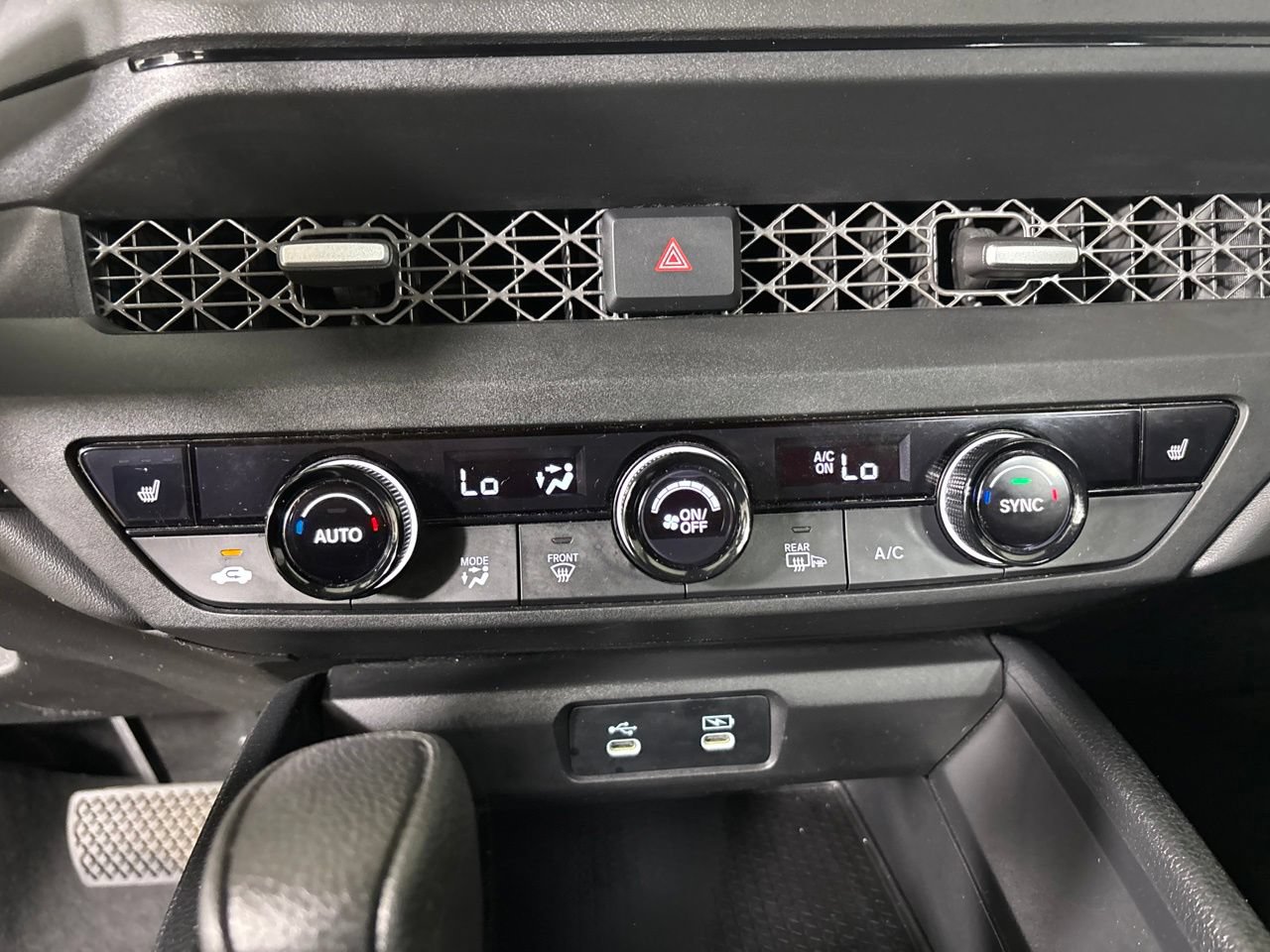 Used 2023 Honda Accord EX image 17