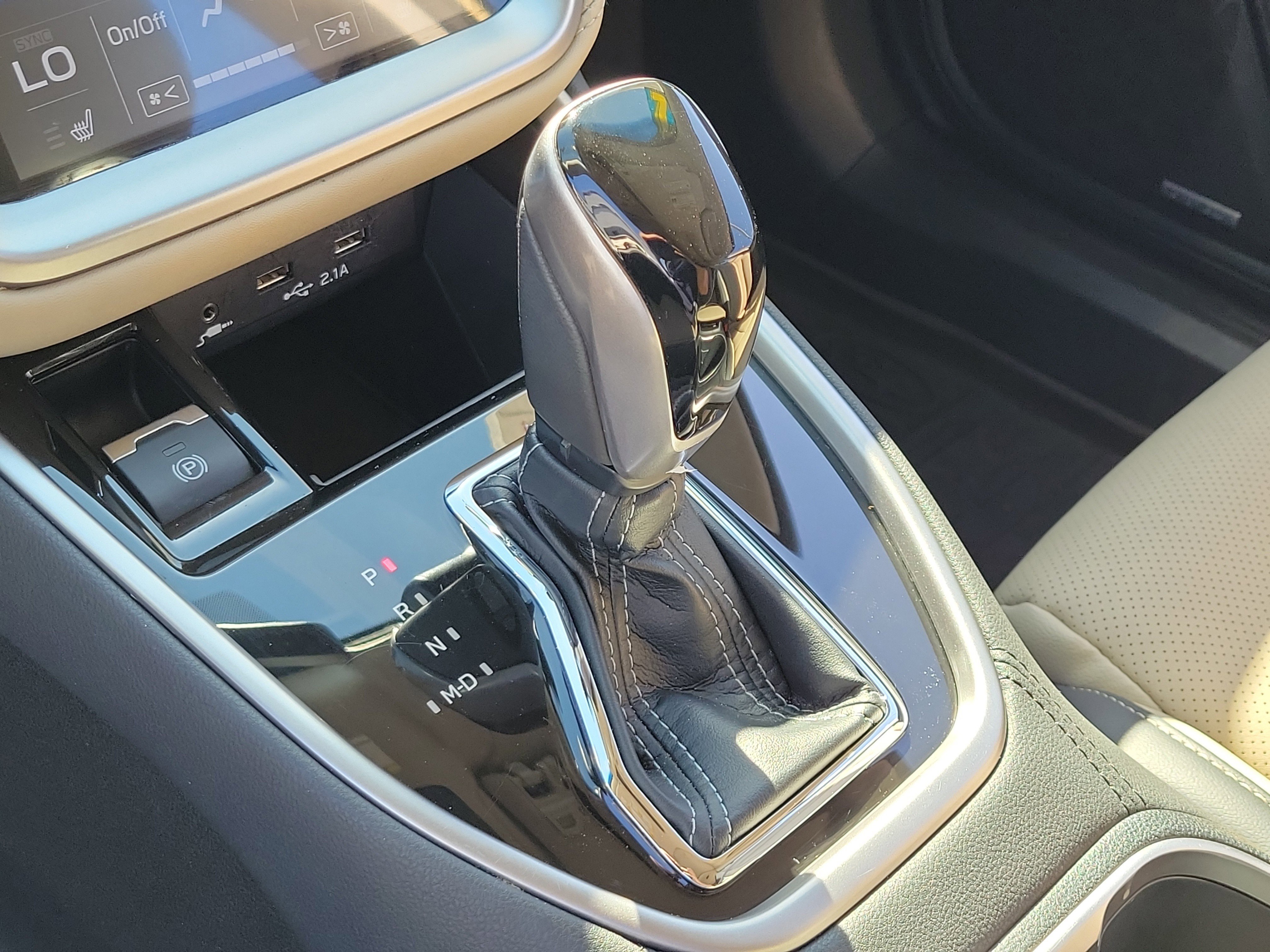 Certified 2022 Subaru Outback Limited XT image 29