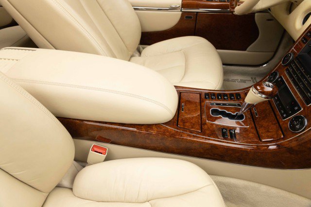 Used 2004 Maybach 57 image 24