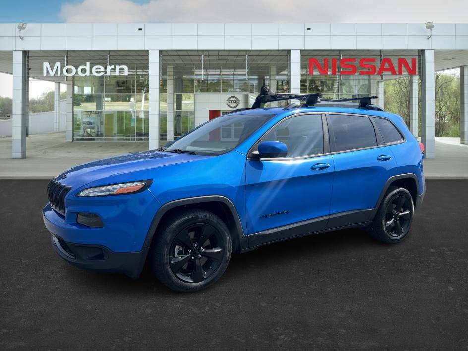 Used 2018 Jeep Cherokee Latitude w/ Altitude Package