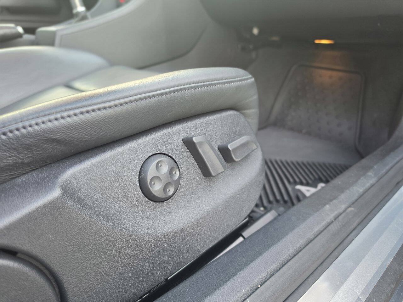 Used 2006 Audi S4 Sedan AWD/4WD image 55