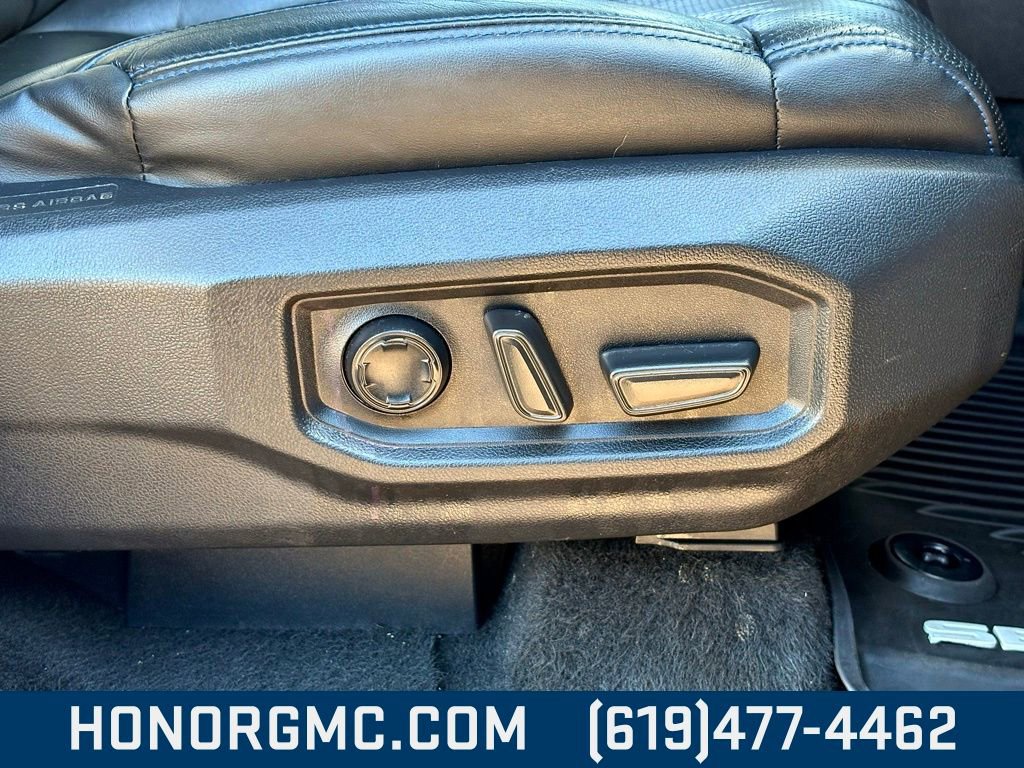 Used 2023 Toyota Sequoia Platinum image 25