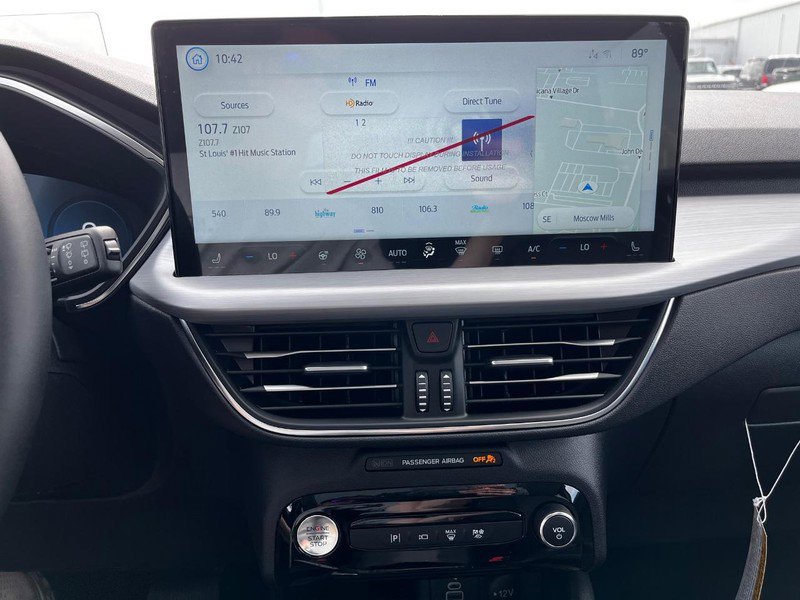New 2025 Ford Escape SE w/ PHEV Premium Package image 15