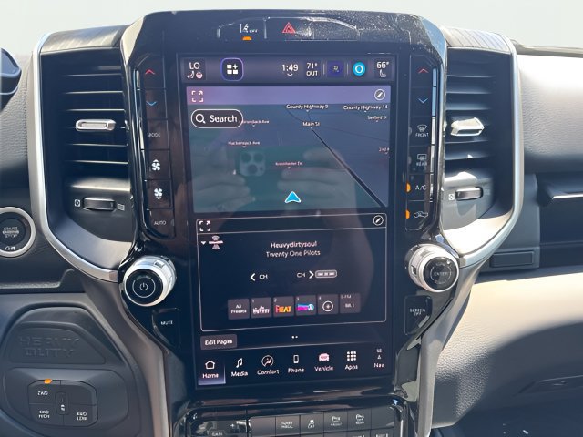 New 2026 RAM 3500 Big Horn AWD/4WD image 18