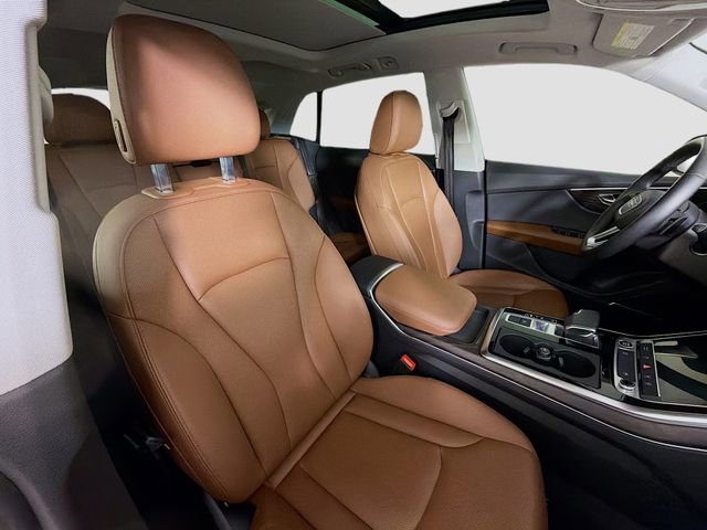 Used 2022 Audi Q8 Premium Plus image 30