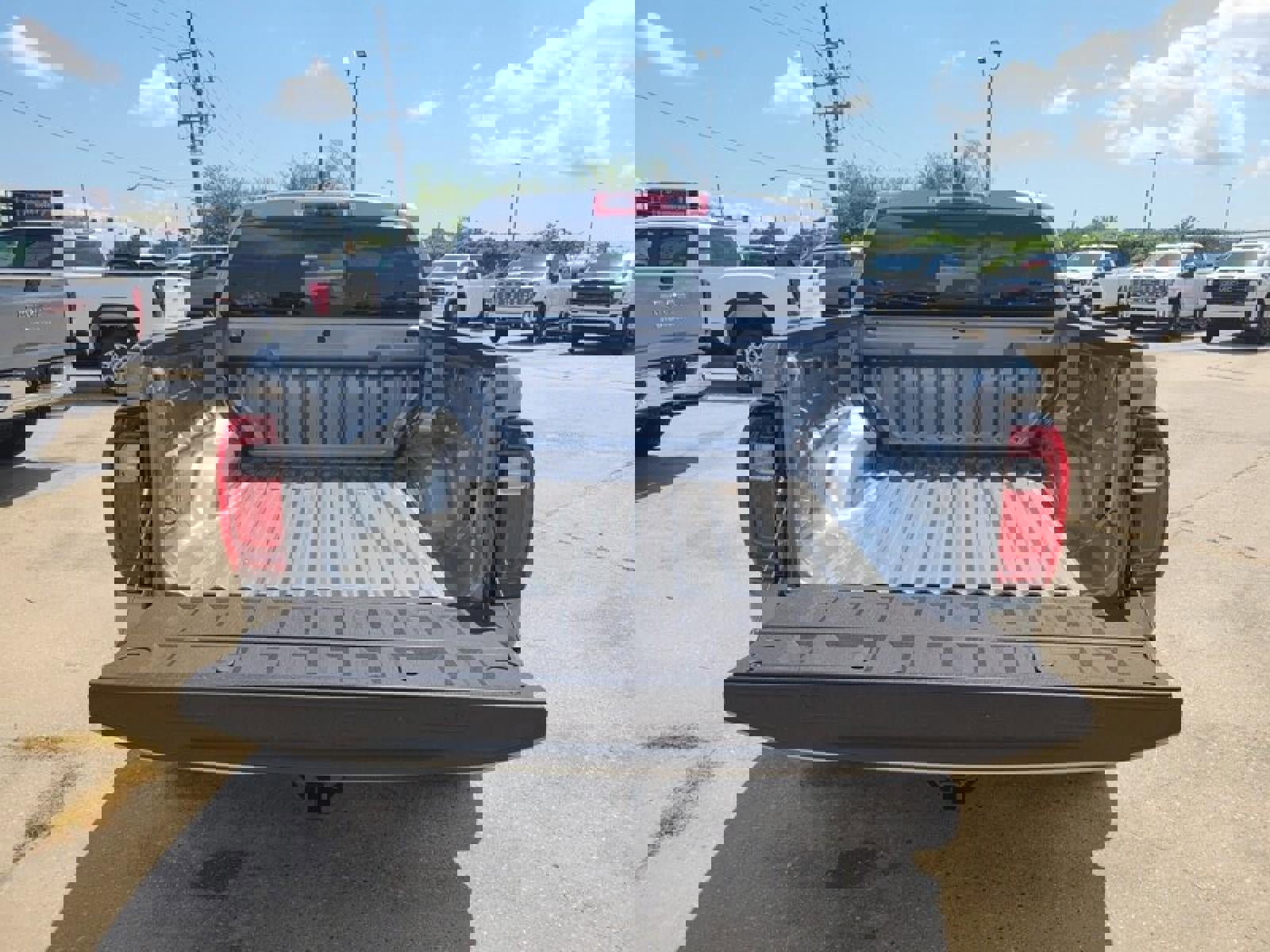 New 2026 GMC Canyon Elevation w/ Convenience Package image 7