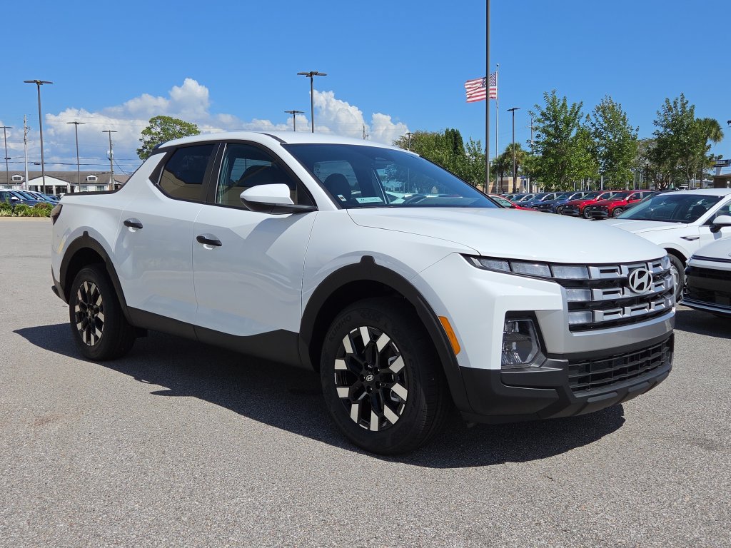 New 2027 Hyundai Santa Cruz SE FWD image 2