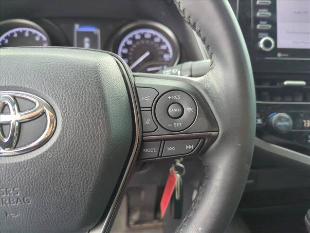 Used 2023 Toyota Camry SE FWD image 15