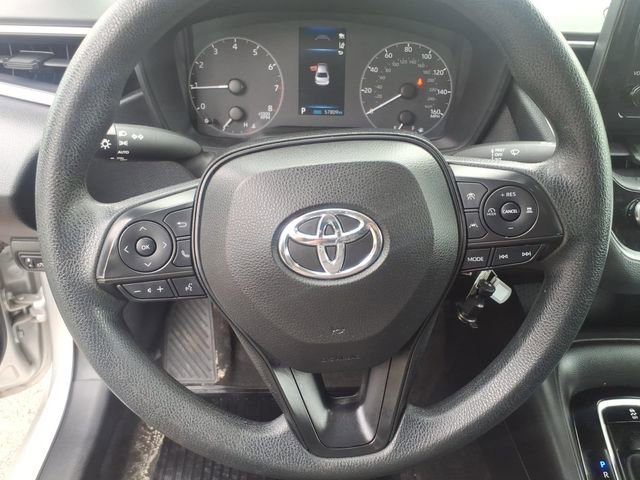 Used 2023 Toyota Corolla LE FWD image 6