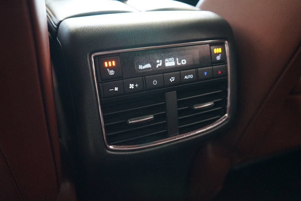 Used 2019 MAZDA CX-9 Signature AWD/4WD image 16
