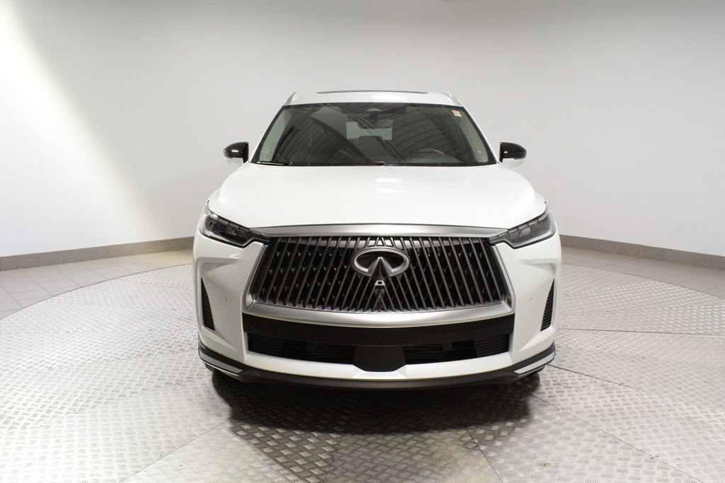 Certified 2026 INFINITI QX60 Luxe w/ Cargo Package AWD/4WD image 3