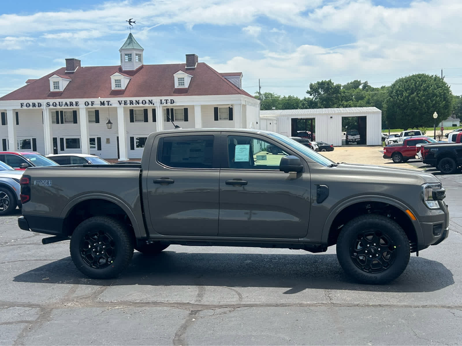 New 2026 Ford Ranger XLT w/ Equipment Group 301A High AWD/4WD image 3