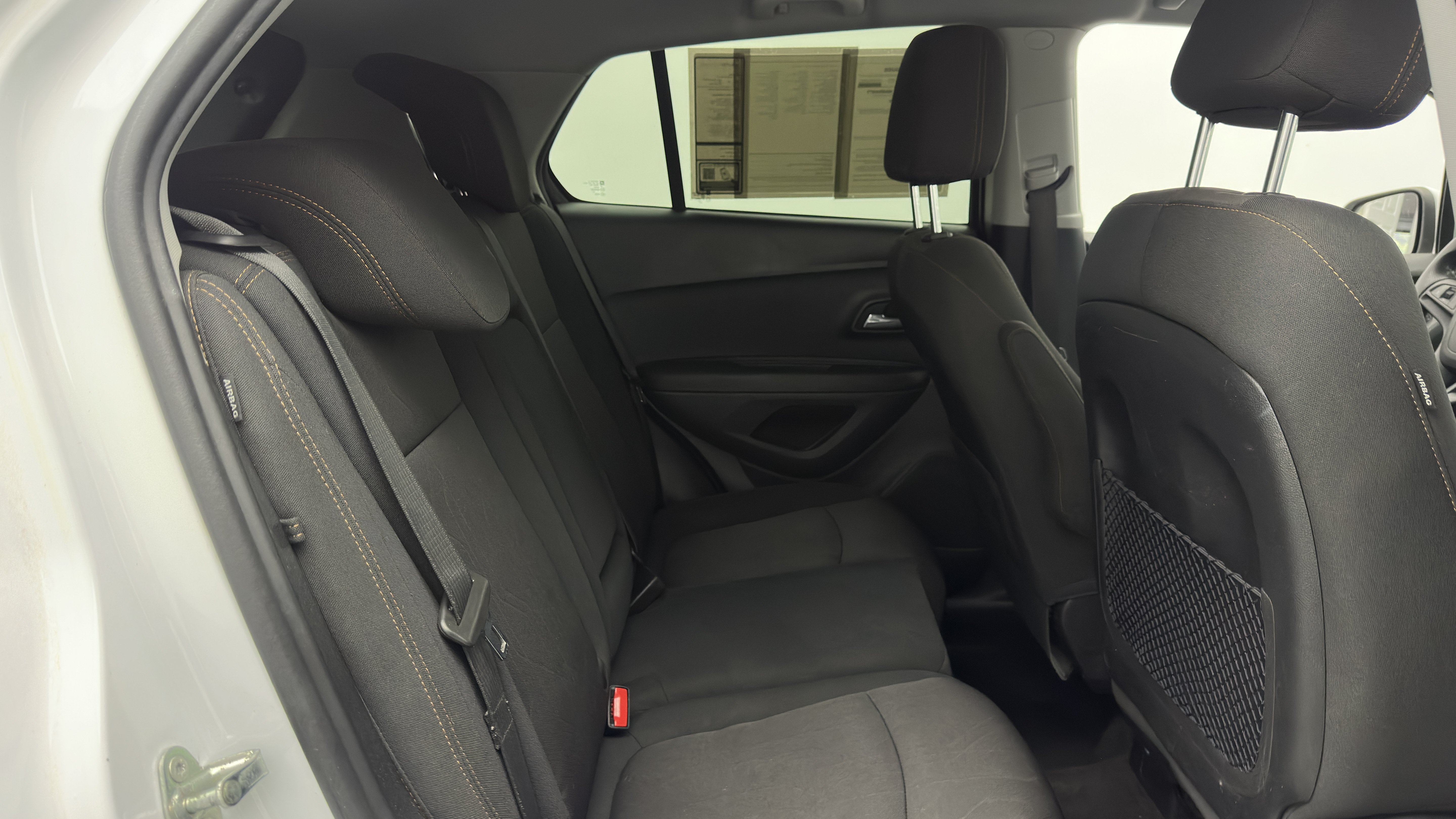 Used 2020 Chevrolet Trax LT FWD image 33