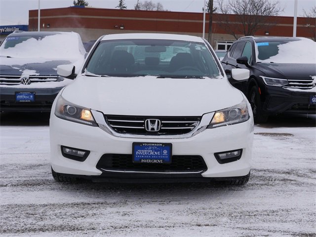 Used 2015 Honda Accord Sport image 2