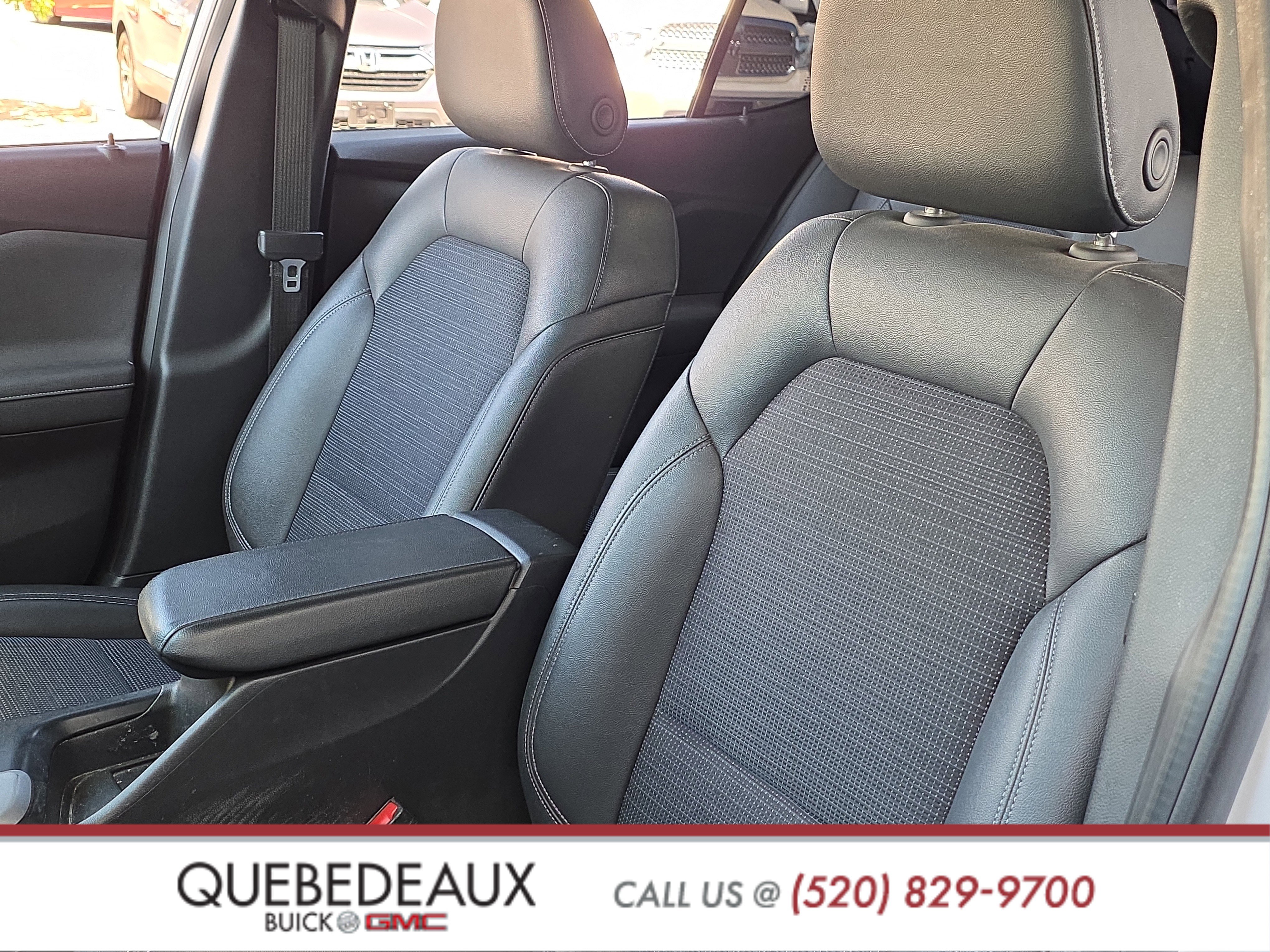 Used 2024 Buick Envista Preferred w/ Advanced Safety Package image 11