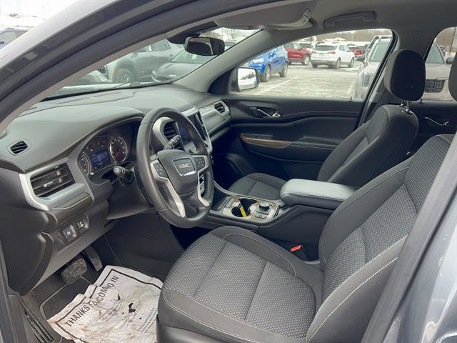 Used 2021 GMC Acadia SLE w/ Driver Convenience Package image 15