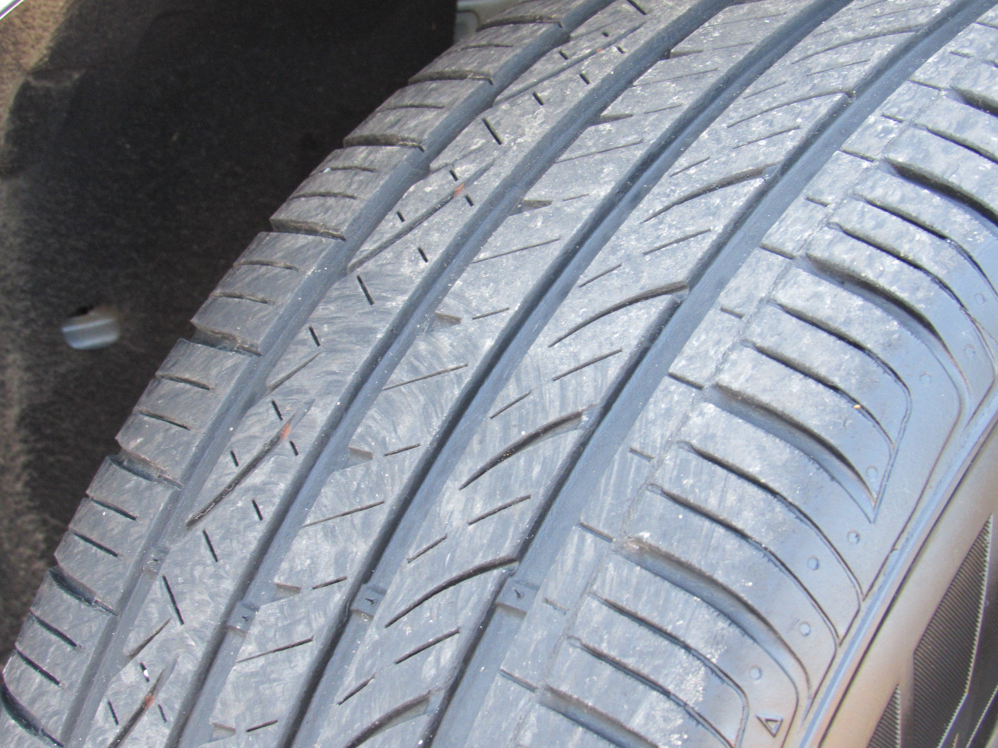 Used 2024 Ford Edge Titanium image 44