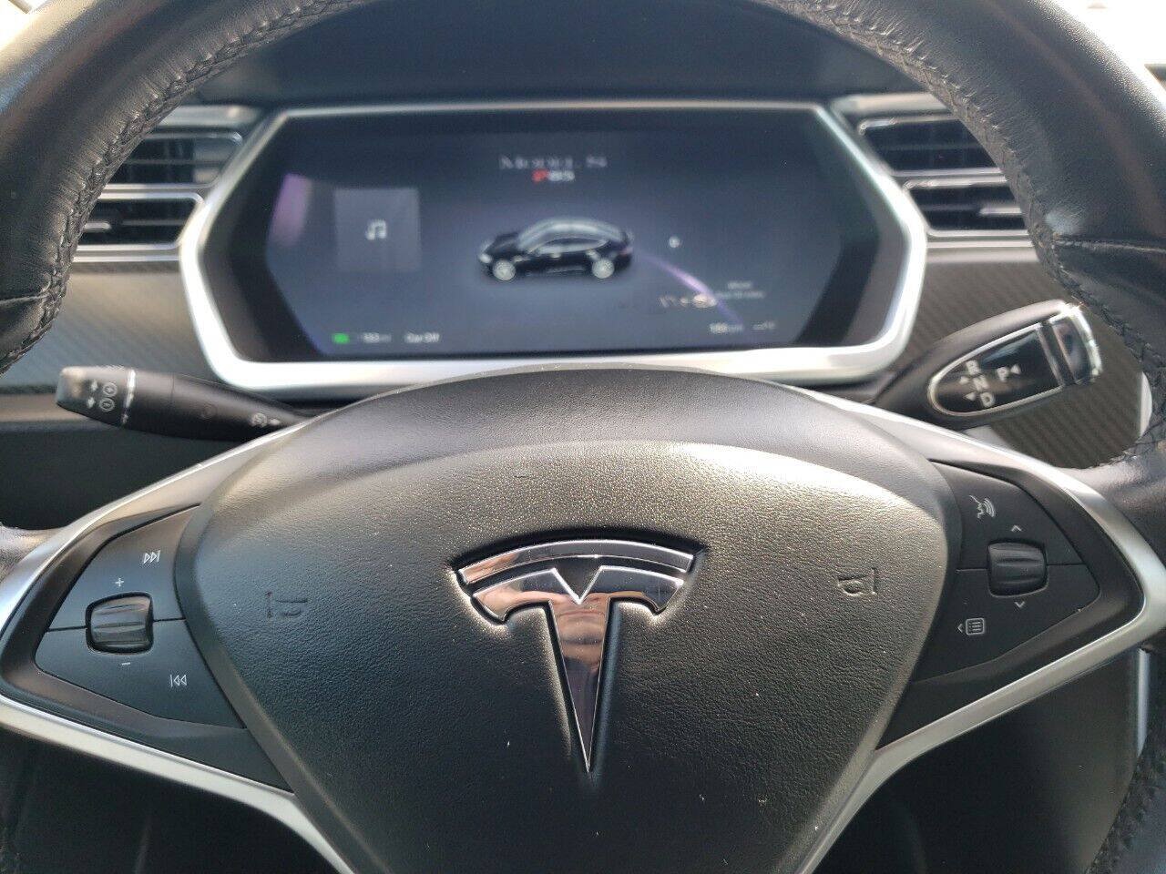 Used 2013 Tesla Model S Performance RWD image 12