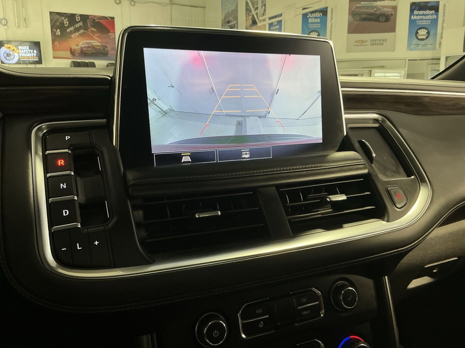 Used 2021 Chevrolet Tahoe LT w/ Rear Media and Nav Package image 27