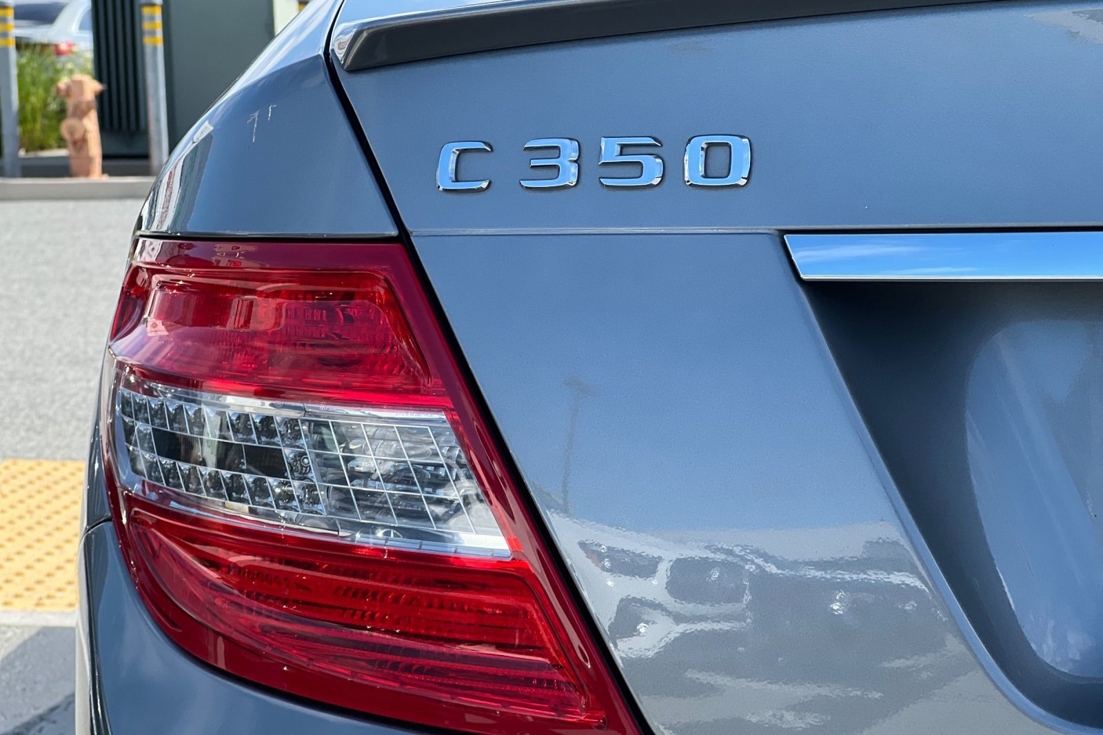 Used 2009 Mercedes-Benz C 350 Sport image 12