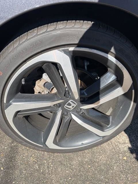 Used 2018 Honda Accord Sport image 28