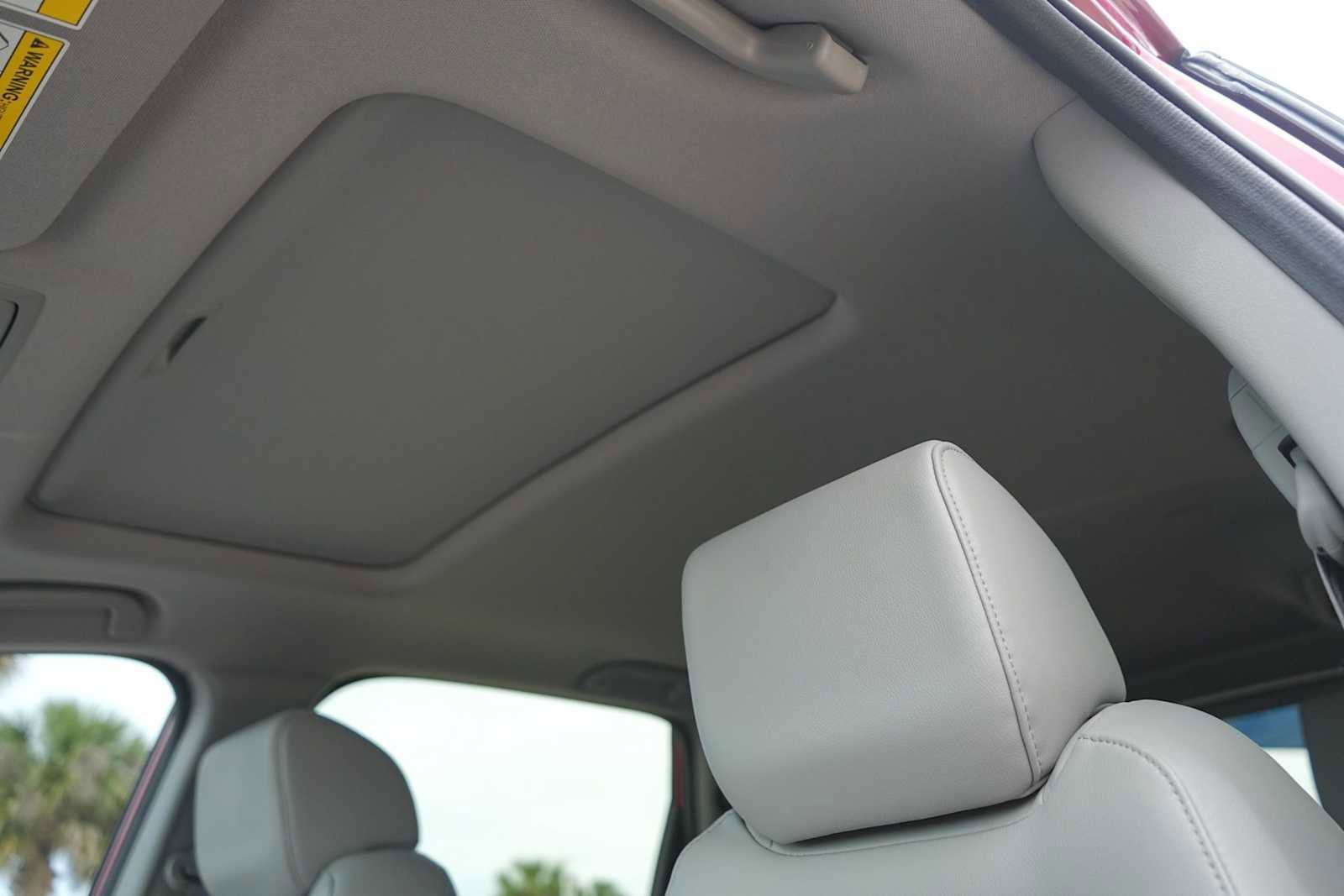Used 2020 Honda CR-V Touring image 25