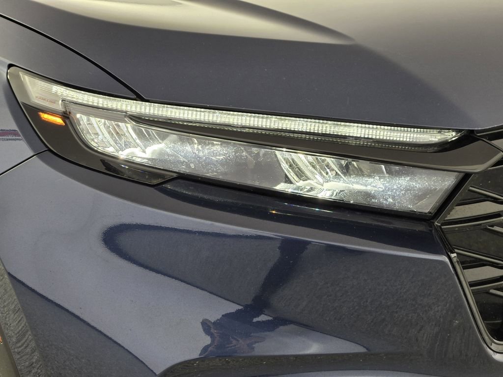 Used 2023 Honda CR-V Sport Touring image 10