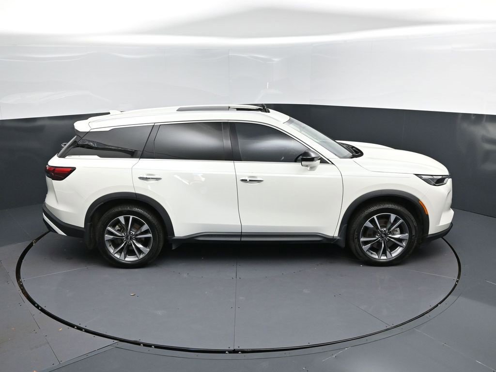Certified 2023 INFINITI QX60 Luxe w/ Performance Audio Package image 38