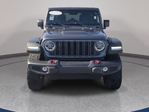 Used 2025 Jeep Wrangler Unlimited Rubicon image 2