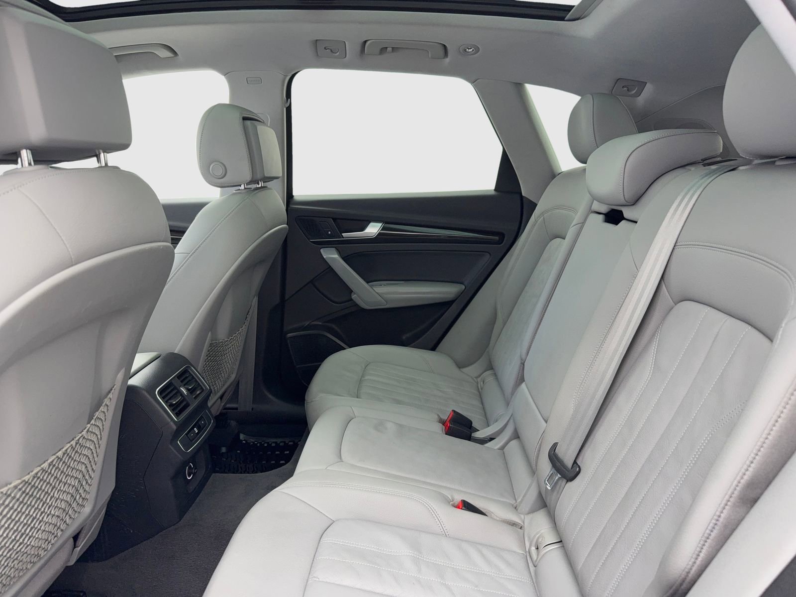 Used 2018 Audi Q5 Prestige w/ Prestige Package image 39