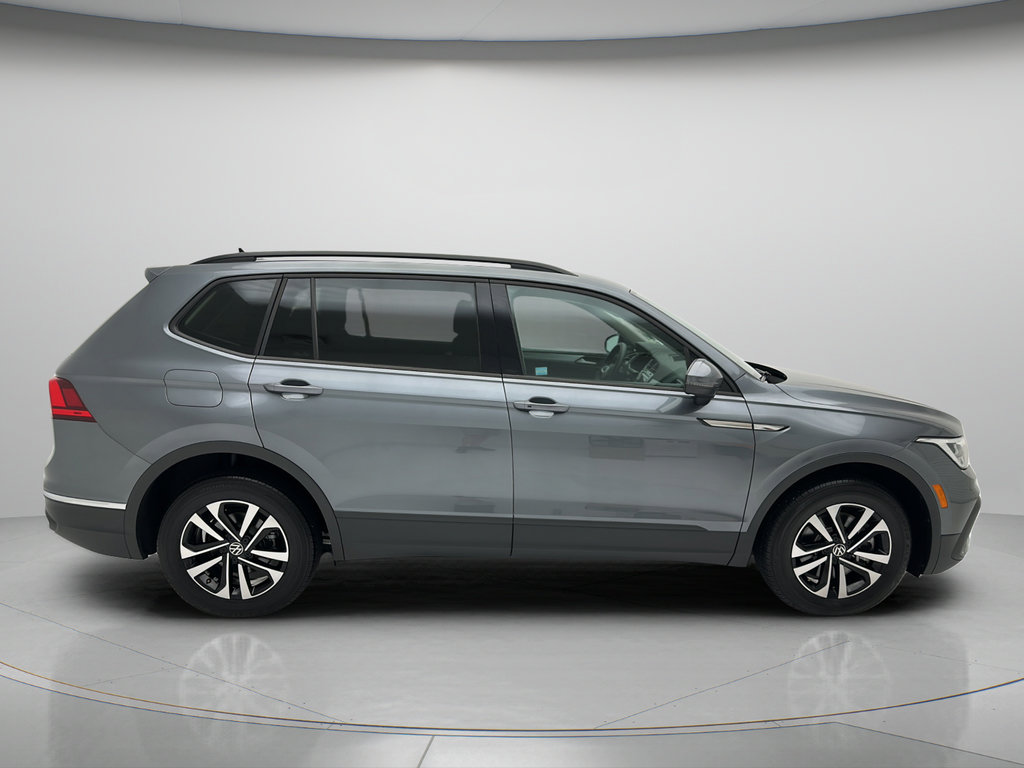 Used 2023 Volkswagen Tiguan S FWD image 6