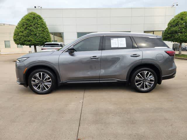 Certified 2027 INFINITI QX60 Luxe w/ Cargo Package FWD image 3