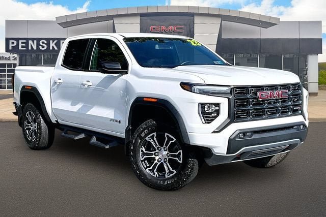 Used 2023 GMC Canyon AT4 w/ Technology Package AWD/4WD image 12