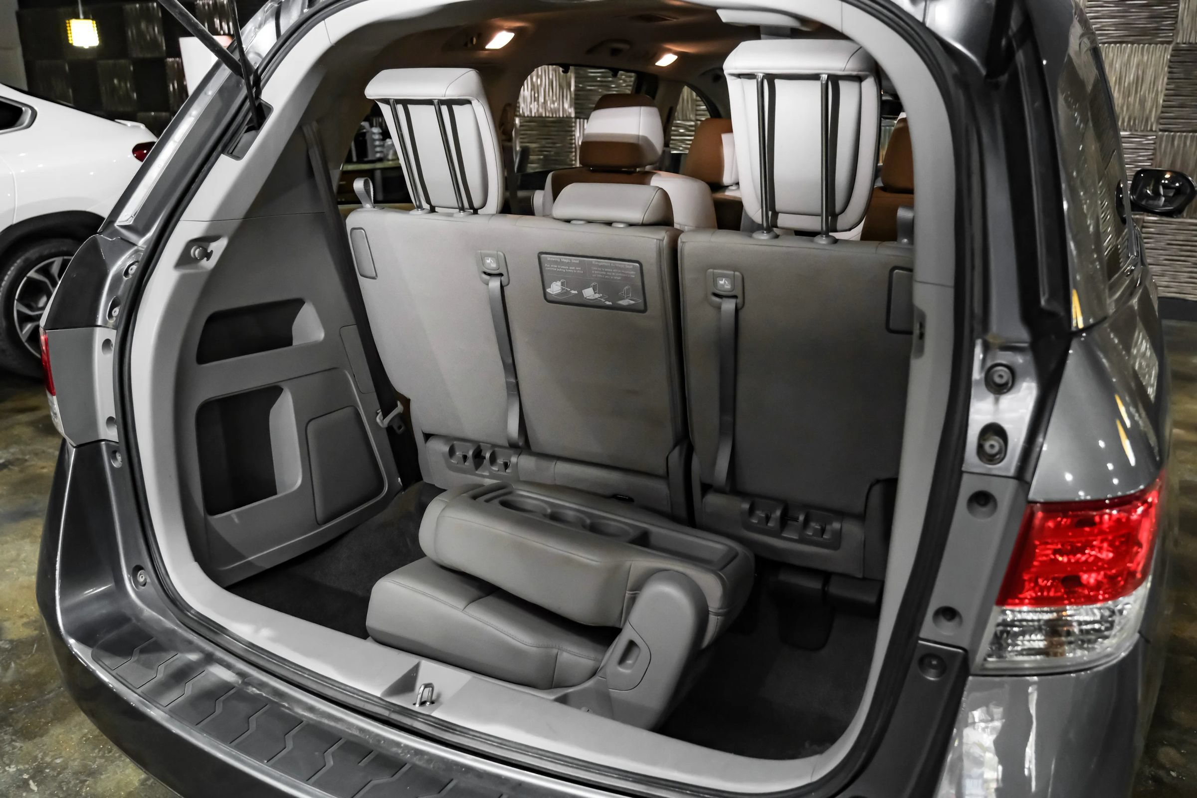 Used 2017 Honda Odyssey EX-L image 49