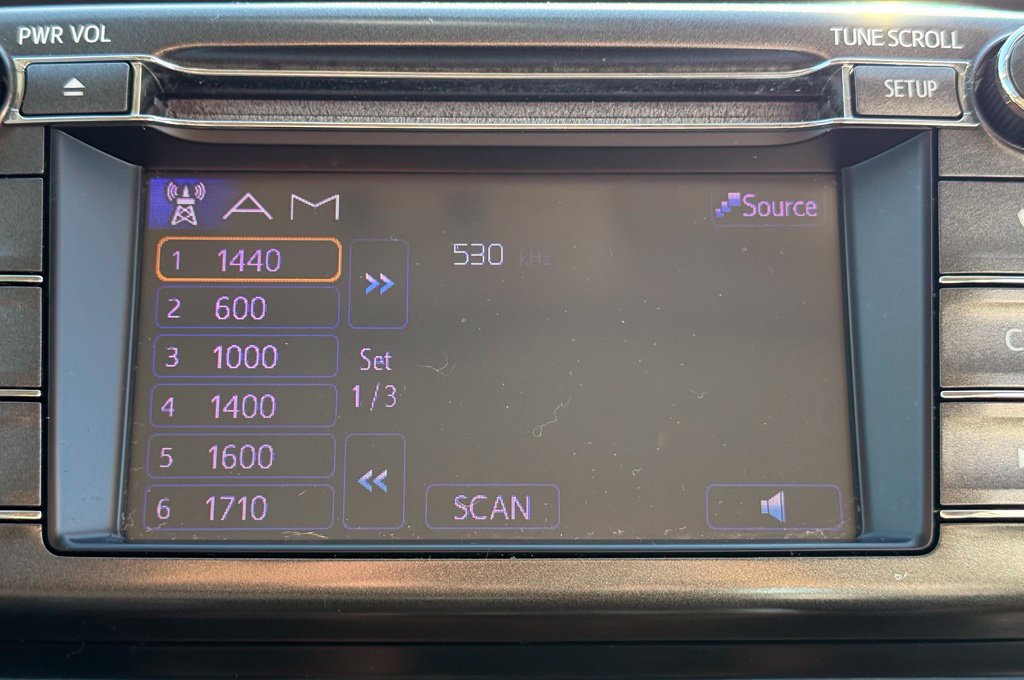 Used 2013 Toyota RAV4 Limited AWD/4WD image 35